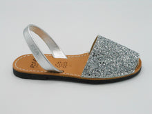 Carica l'immagine nel visualizzatore di Gallery, RIA Minorchina glitter plata