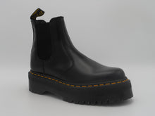 Carica l&#39;immagine nel visualizzatore di Gallery, DR. MARTENS 2976SQUAD black polished smooth
