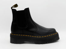 Carica l&#39;immagine nel visualizzatore di Gallery, DR. MARTENS 2976SQUAD black polished smooth
